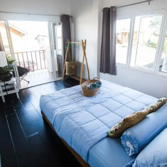 Отель Sweet Life Community Guesthouse Стандартный номер фото 12