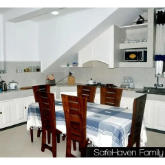 Отель SafeHaven Family Villa питание фото 3