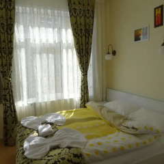 Отель Tulip Guesthouse 2* Стандартный номер с двуспальной кроватью фото 6