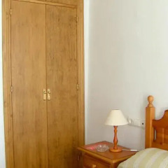 Отель Hostal El Arco удобства в номере