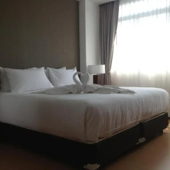 Отель Demeter Residence Suites Bangkok Бангкок комната для гостей фото 2