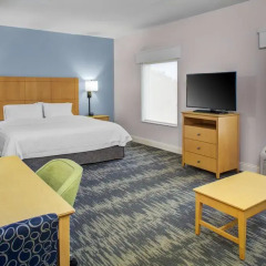 Отель Hampton Inn Suites Sarasota/Bradenton Airport комната для гостей фото 5
