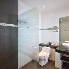 Отель Crystal Bay Beach Resort 3* Номер категории Премиум с различными типами кроватей фото 9