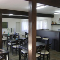 Отель Miza Guest House гостиничный бар