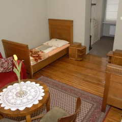 Hostel Mleczarnia Стандартный номер с 2 отдельными кроватями фото 3