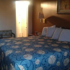 Отель Rodeway Inn Culver City 2* Стандартный номер с различными типами кроватей фото 7