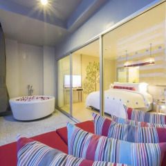 Отель Ramada by Wyndham Phuket Deevana Patong Номер Делюкс с двуспальной кроватью фото 2