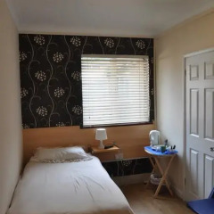 Отель Debden Guest House 3* Стандартный номер с различными типами кроватей фото 4