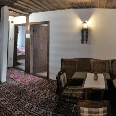 Отель Tacheva Family House - Pool Access Коттедж фото 13
