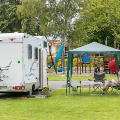 Отель Whanganui River Top 10 Holiday Park парковка