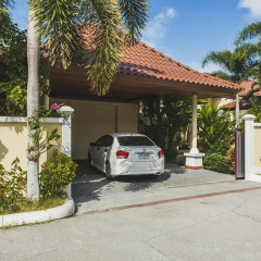 Отель Les Palmares Bangtao Villa парковка