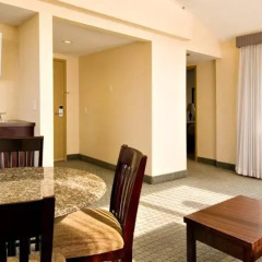 Отель Holiday Inn Express Vancouver-Metrotown (Burnaby) Канада, Бурнаби - отзывы, цены и фото номеров - забронировать отель Holiday Inn Express Vancouver-Metrotown (Burnaby) онлайн спа фото 2
