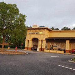 Holiday Inn Express Hotel & Suites Anderson-I-85 парковка