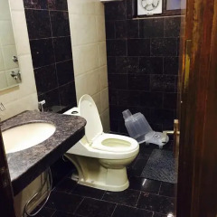 Vivek Hotel ванная