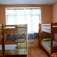Elegance Hostel and Guesthouse Кровать в общем номере с двухъярусной кроватью фото 5