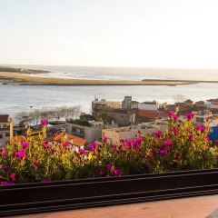 Отель Liiiving in Porto - Sea & River View пляж фото 2