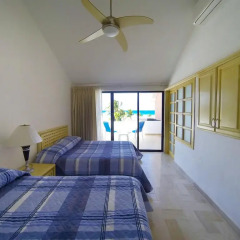 Отель Beautiful Beachfront Villa комната для гостей фото 2