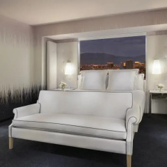 Отель SLS Las Vegas 4* Стандартный номер с различными типами кроватей фото 2