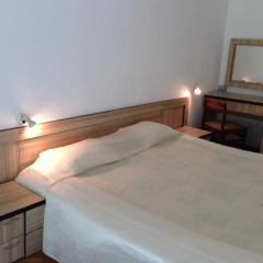 Jupiter Hotel 3* Стандартный номер с двуспальной кроватью