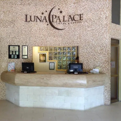 Luna Palace Hotel and Suites интерьер отеля фото 3