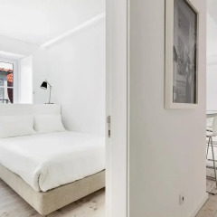 Апартаменты Hello Lisbon Rossio Collection Apartments комната для гостей фото 2