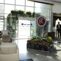 Ramee Guestline Hotel интерьер отеля