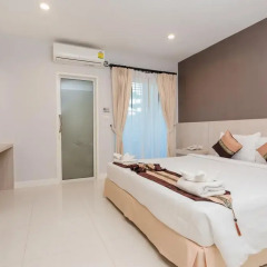 Отель Airport Mansion Phuket 3* Стандартный номер с различными типами кроватей фото 2