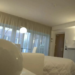 Qualys Hotel Nasco 4* Стандартный номер с различными типами кроватей