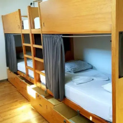 Yes! Lisbon Hostel Кровать в общем номере фото 5