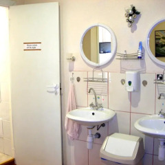Elizabeth's Youth Hostel Кровать в общем номере с двухъярусной кроватью фото 35