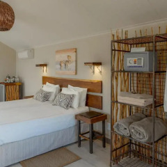 Отель Etosha Village 3* Стандартный номер с различными типами кроватей фото 7