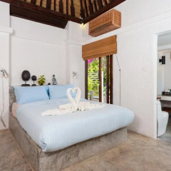 Отель Cape Shark Pool Villas 4* Вилла Делюкс с различными типами кроватей фото 10