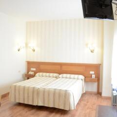 Hotel Los Tilos 2* Стандартный номер с различными типами кроватей фото 3