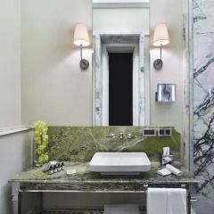 Vault Karakoy The House Hotel 5* Номер Делюкс с двуспальной кроватью фото 4