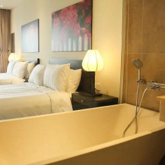 Отель Thanh Binh Riverside Hoi An 4* Номер Делюкс с различными типами кроватей фото 9