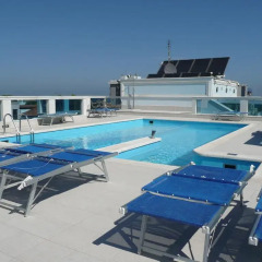 Hotel Villa Mare бассейн