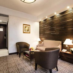 Отель Gloucester Luk Kwok Hong Kong 4* Люкс с различными типами кроватей фото 2