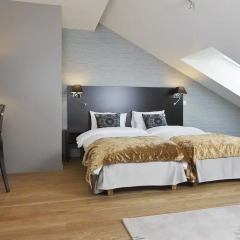 Saga Hotel Oslo 4* Улучшенный номер с двуспальной кроватью фото 9