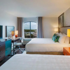 Hotel Indigo Savannah Historic District 4* Стандартный номер с различными типами кроватей фото 3