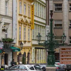 Charles Bridge B&b Hotel Прага парковка