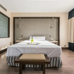 Hotel Mercader 4* Стандартный семейный номер с двуспальной кроватью фото 3