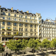 Отель Contact ALIZE MONTMARTRE 3* Улучшенный номер с двуспальной кроватью фото 10