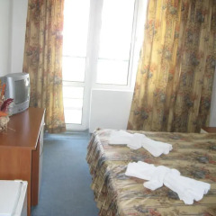 Hotel Lotos 3* Стандартный номер с различными типами кроватей фото 5