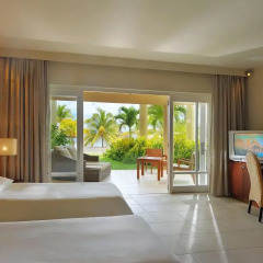 Отель Victoria Beachcomber Resort & Spa 4* Улучшенный номер с различными типами кроватей