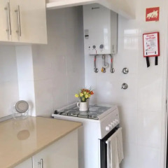 Отель 4U Lisbon III Guest House в номере фото 2