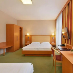 Hotel Lucia 3* Стандартный номер с различными типами кроватей фото 2