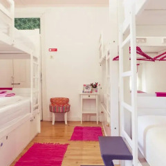 Lisbon Chillout Hostel Кровать в женском общем номере фото 4
