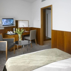 K+K Hotel Fenix 4* Стандартный номер с разными типами кроватей