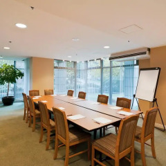 Отель Lord Stanley Suites On The Park Канада, Ванкувер - отзывы, цены и фото номеров - забронировать отель Lord Stanley Suites On The Park онлайн помещение для мероприятий