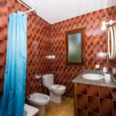 Отель Villa Isi Испания, Кала-эн-Бланес - отзывы, цены и фото номеров - забронировать отель Villa Isi онлайн ванная